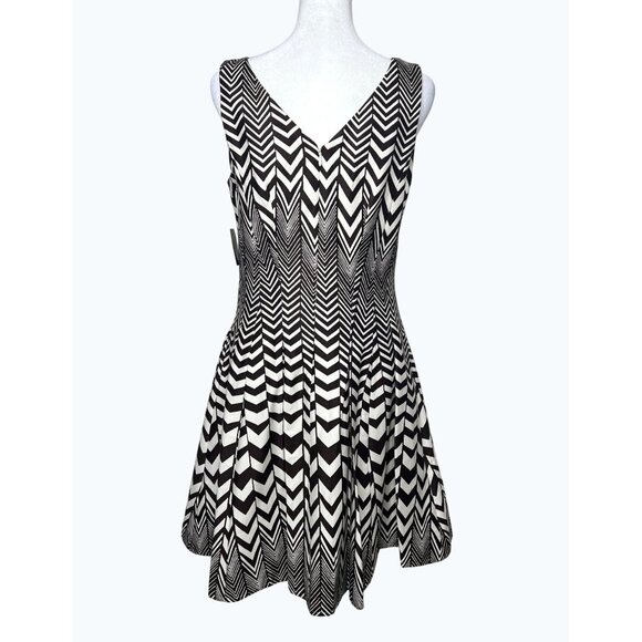 Taylor Womens Sleeveless Chevron Stripe Fit Flare Dress Size 6 - Picture 4 of 16